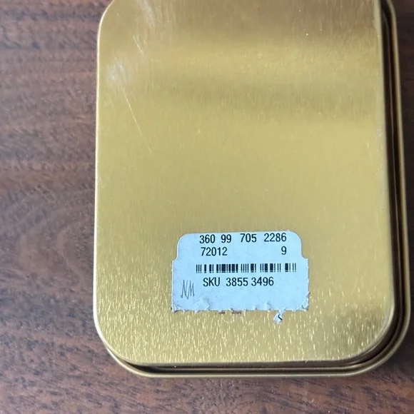 Brackish Feather Pin - Picture 4 of 4